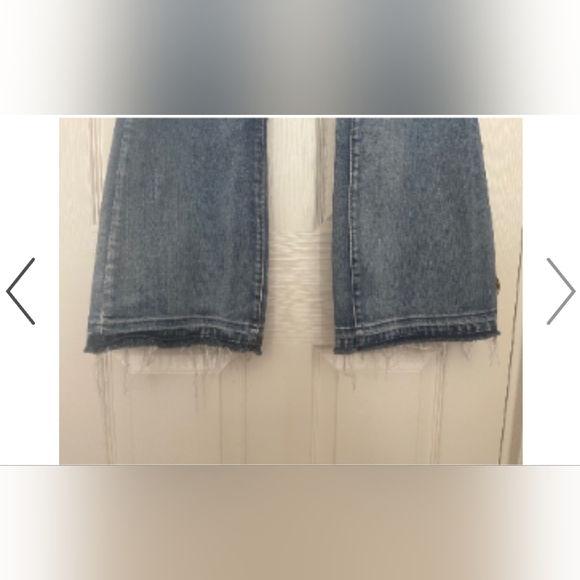 Looking for... - Picture 3 of 3